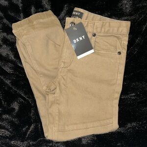 DKNY KHAKI JEANS/JOGGERS Size 8 NWT